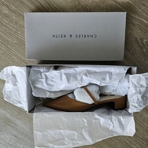 Charles & Keith Women's Tan Heels